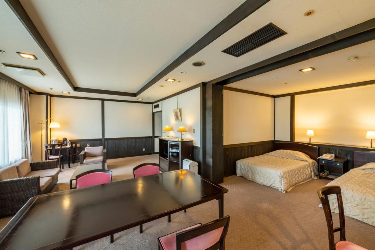 Isawa Tokiwa Hotel Fuefuki Exterior foto